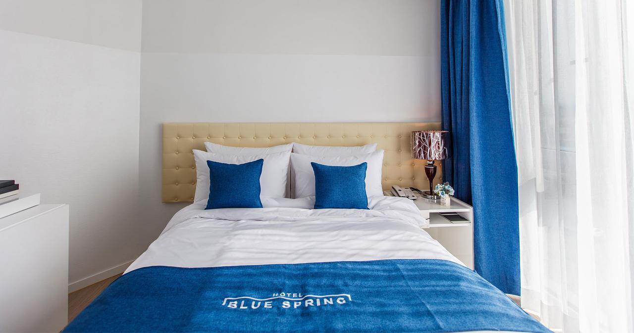 Blue Spring Hotel Jeju Bagian luar foto
